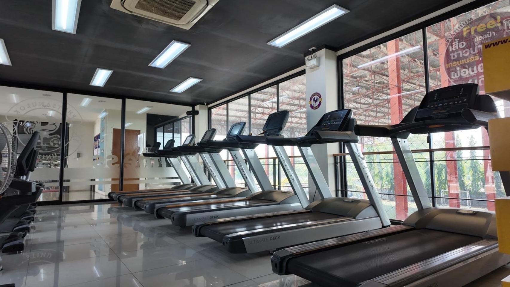 Phitsanulok United Hotel Luaran gambar
