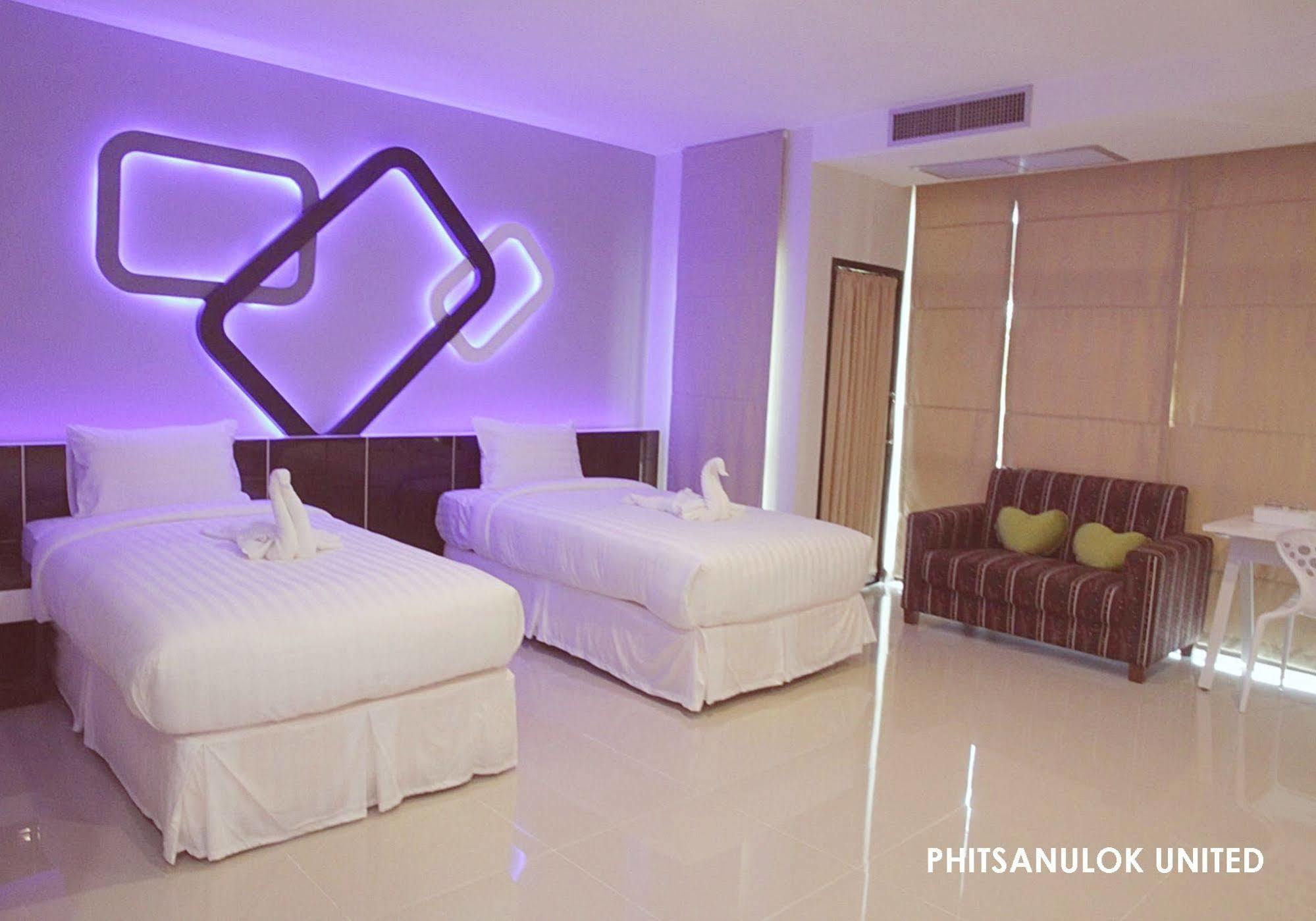 Phitsanulok United Hotel Luaran gambar